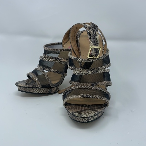 Women’s Black Mesh and Snake Skin Heels by Just Fab. Size 9 - Picture 2 of 4
